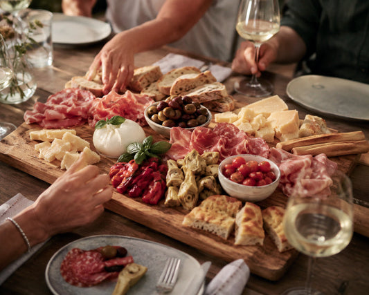 Antipasti-Abend für 6 – alles auf ein großes Board