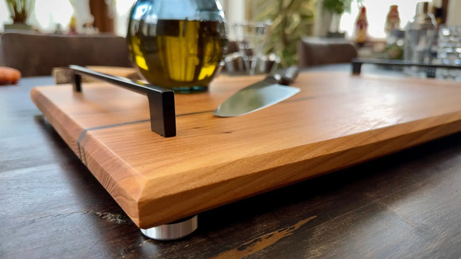 CustomBoard – Schneidebrett nach Maß aus massivem Holz konfigurieren