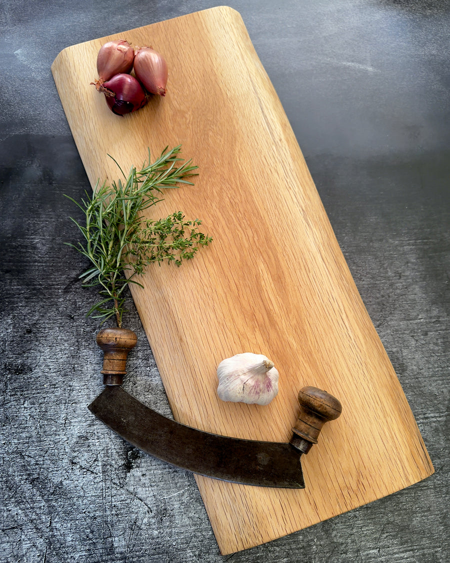 Eiche Tischbrett Naturform 66x23-28 – langes Servier- & Foodboard aus Vollholz