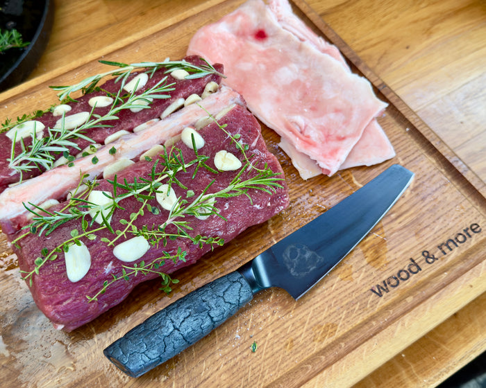 Rohes Fleisch auf Holz schneiden – geht das wirklich?