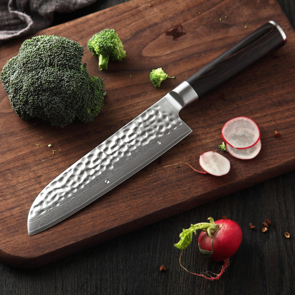 Couteau Santoku damassé avec manche en palissandre pour votre cuisine