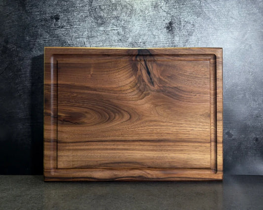 Nussbaum Schneidebrett 40x30x5 cm – Gesamtansicht von oben