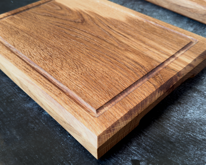 CHEFBRETT M Grip – 40×30 cm Eichenbrett mit Griffmulden