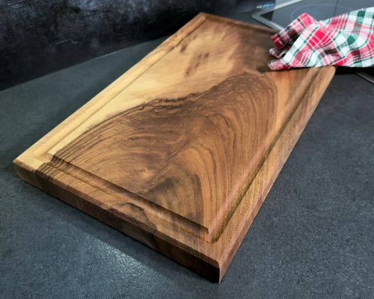 Nussbaum Schneidebrett 50x30x4 cm – CHEFBRETT M Workhorse 50