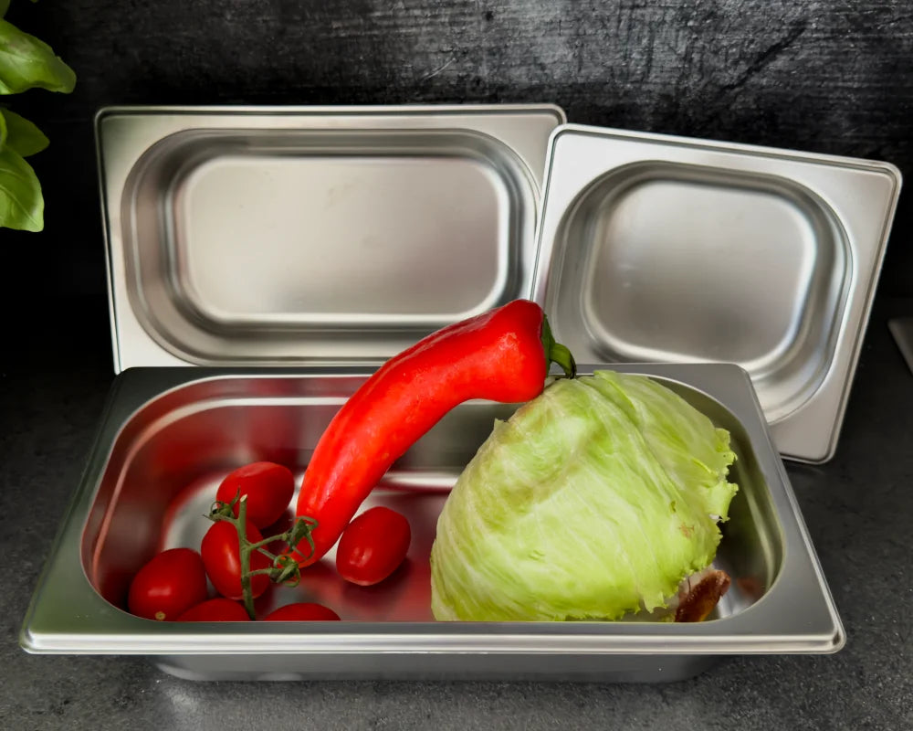 Stainless steel GN container 1/6 – Height: 65 mm | Stackable | 176 x 162 mm