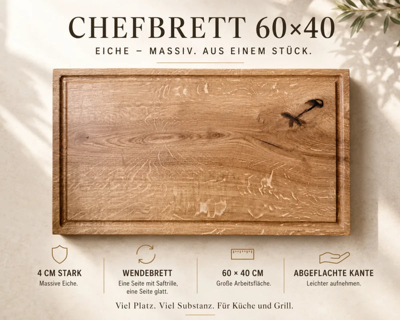 Eiche-Schneidebrett 60 × 40 cm, 4 cm stark, als Wendebrett mit Saftrille, glatter Rückseite und abgeflachter Kante dargestellt.