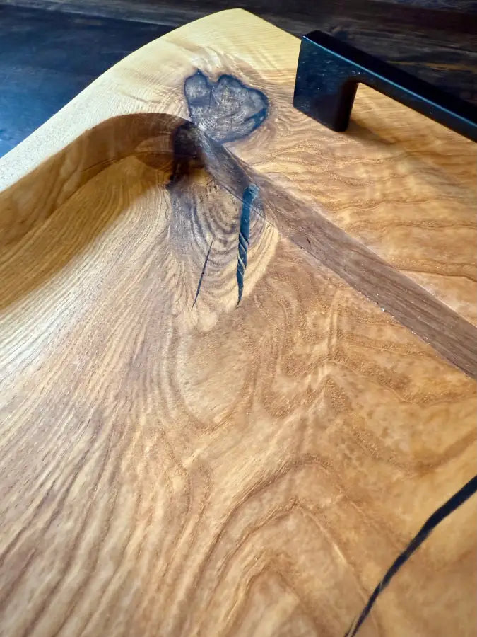 Dragonfly-Design auf handgefertigtem Eschenholz Servierbrett für Küche und Gastronomie