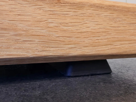 Rutschfeste Multistopper® Unterlage für massive Schneidebretter aus Vollholz