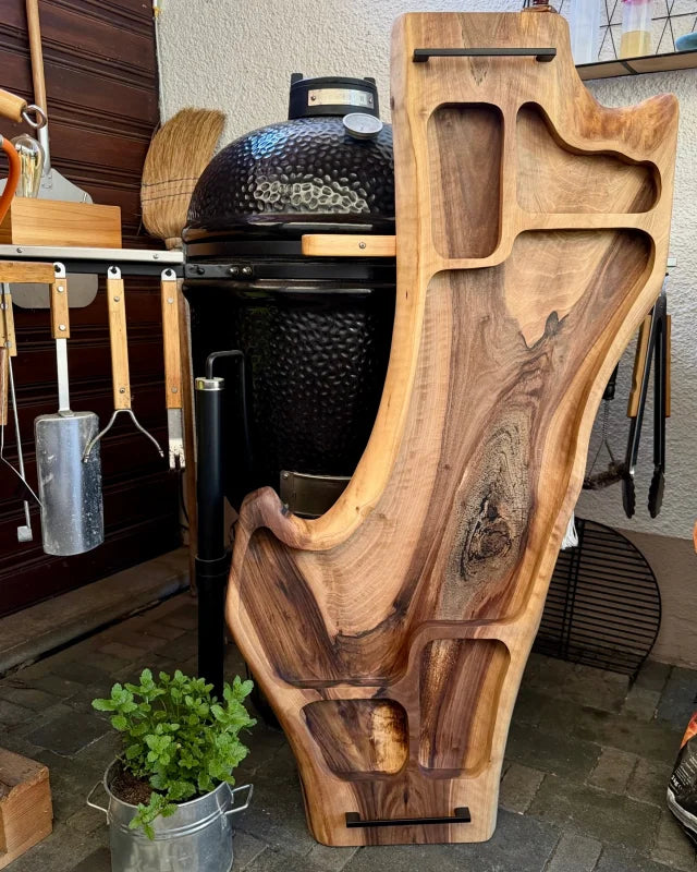 Großes Nussbaum Pitmaster Board für BBQ, Grillabend, Gäste und große Fleischstücke