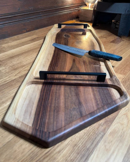 Pitmaster Board Eclipse – Nussbaum | 95×30×2,5 cm | mit 3 Design-Ausfräsungen