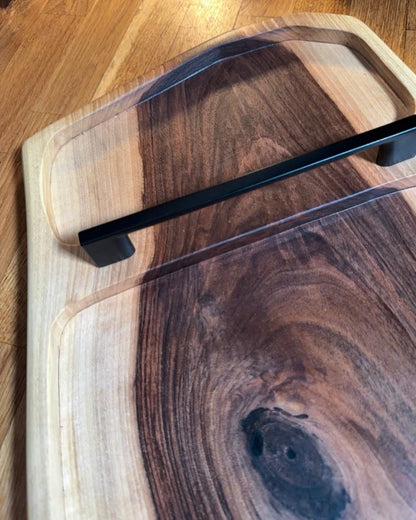 Pitmaster Board Eclipse – Nussbaum | 95×30×2,5 cm | mit 3 Design-Ausfräsungen