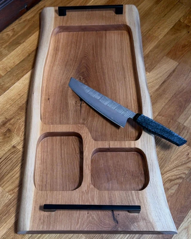 Pitmaster Board Trio – Eiche | 66×32×4 cm | 3 Aussparungen, Metallgriffe