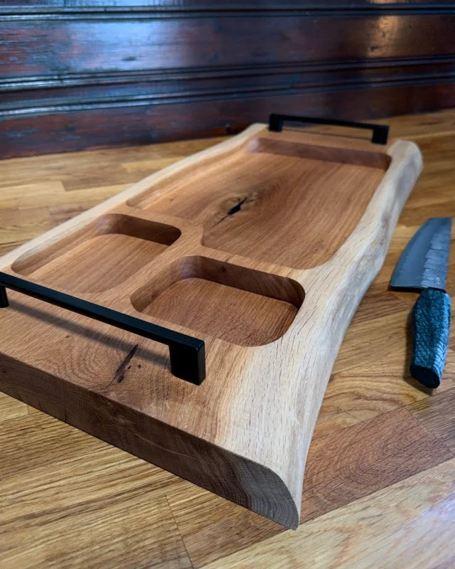 Pitmaster Board Trio – Eiche | 66×32×4 cm | 3 Aussparungen, Metallgriffe