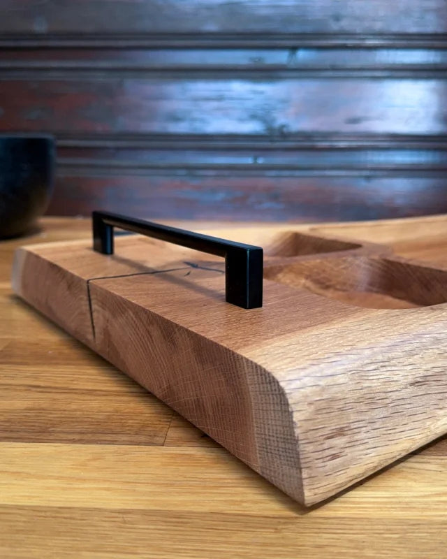 Pitmaster Station – Eiche 70 × 33 x 4 cm mit 3 Zonen für Fleisch & Beilagen