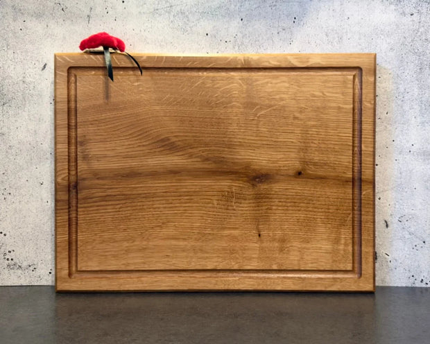 Eiche Schneidebrett 40x30 cm – das tägliche Küchenbrett aus massivem Holz