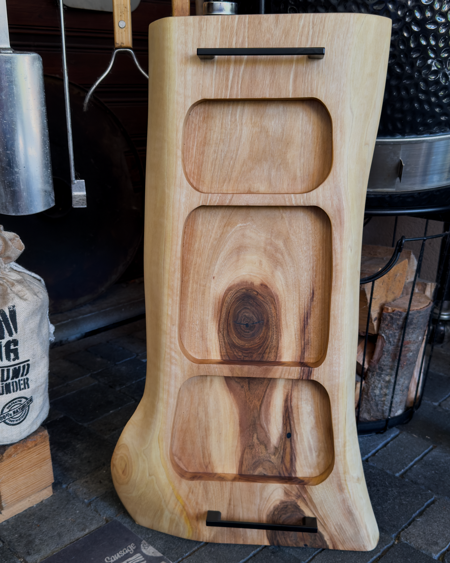 The Nutty Noble – Pitmaster Board XL Nussbaum Servierbrett | 70 × 30 × 4 cm