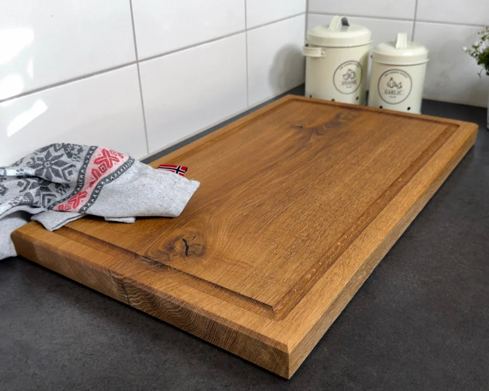 Eichen-Schneidebrett 70×40 cm glatte Seite zum Schneiden und Anrichten in der Küche