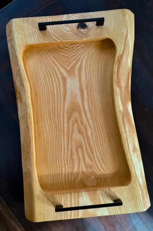 Holz Servierbrett mit Handles, natürliche Maserung, ideal für Grill & Küche