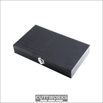 Schwarze Aufbewahrungsbox mit Cuttworx-Logo für Wahl Steaxs Evolution Set